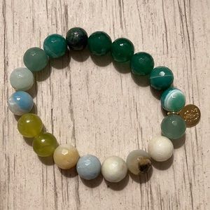 Agate stretch bracelet